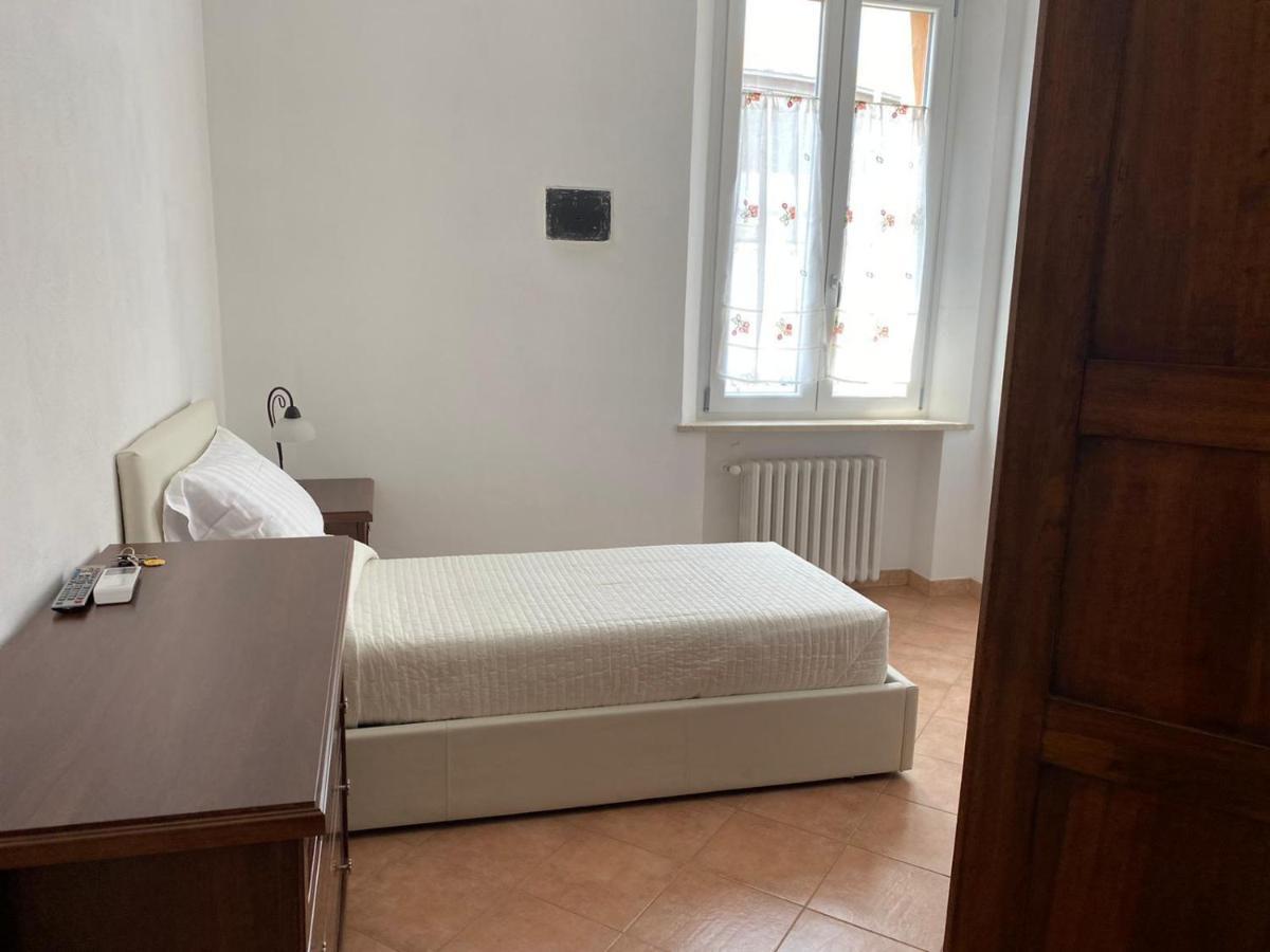 B&B Giulia Parma Bagian luar foto